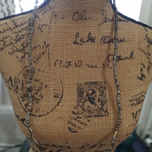 Jewelry Bundle 5 Necklaces - Picture 9 of 16